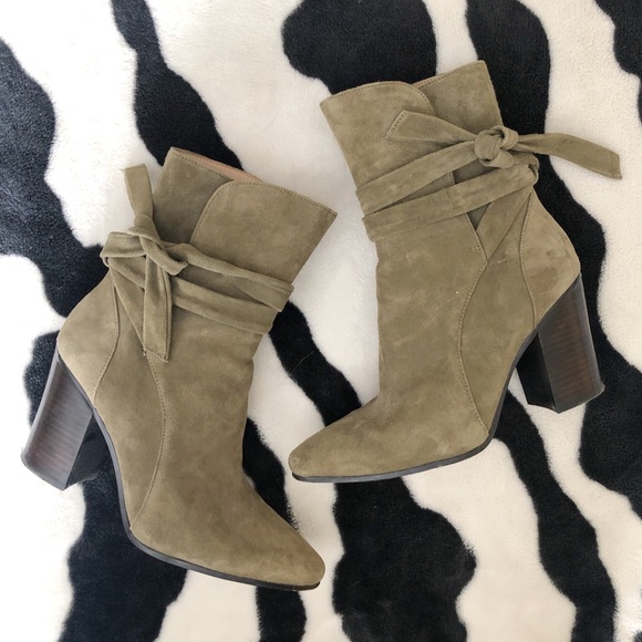 Banana Republic Shoes - Suede Booties